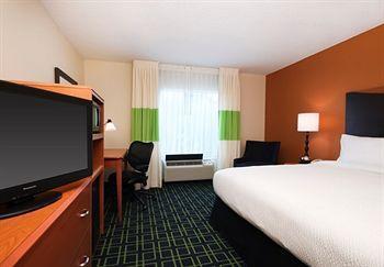 Comfort & Hotel Houma